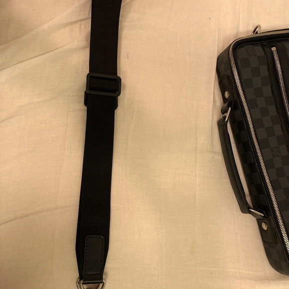 Louis Vuitton STEEVE Briefcase Graphite - Picture 11 of 16